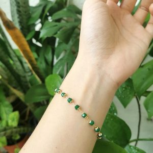 green bracelet with real pearl
